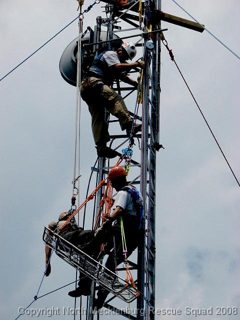 cell_tower_rescue_95